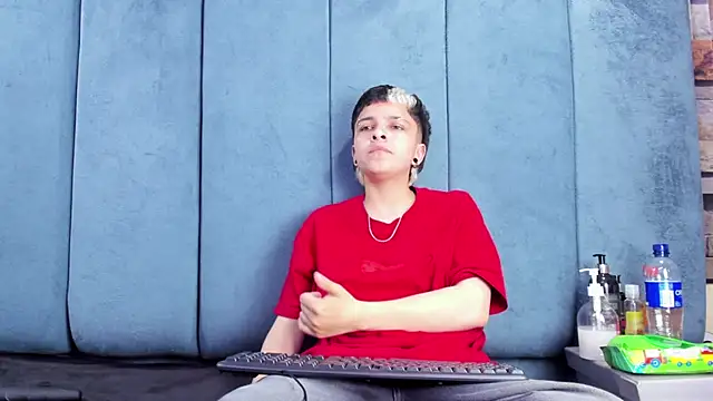 Megan_Thompson_'s Live XXX Chat