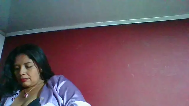 DianaOchoa_: απευθείας συνομιλία ΧΧΧ