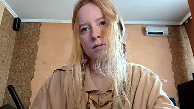 Chat +18 de KateVibe_01 ao vivo