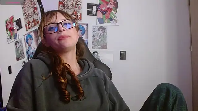 CelesteAyase 即時 XXX 聊天