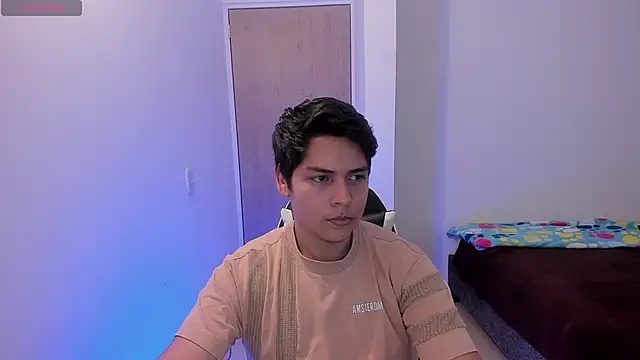 Asta_YunoXXX Show Webcam