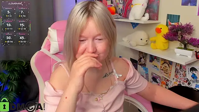 Sara_Robinson: онлайн-секс-чат