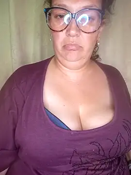 Онлайн чат XXX _Saraqueen