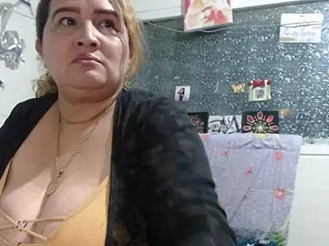 Perla1981-- Obrolan Langsung XXX