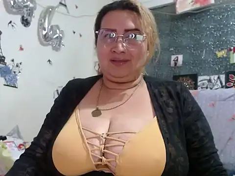 Chat +18 de Perla1981-- ao vivo