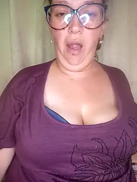 Chat XXX en directo de _Saraqueen