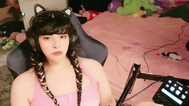 Pertunjukan Kamera Web BimboCat