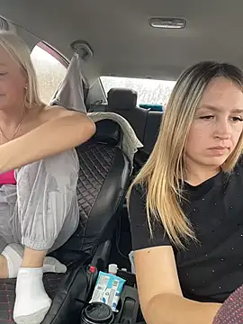 Онлайн чат XXX MerlinDave