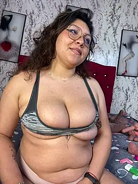 Larissa_Antonella Live XXX Chat