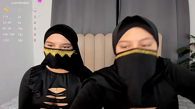 aziza_dalila02のライブXXXチャット