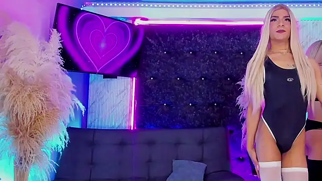 دردشة Queens_Wonders_Blonders الجنسية المباشرة