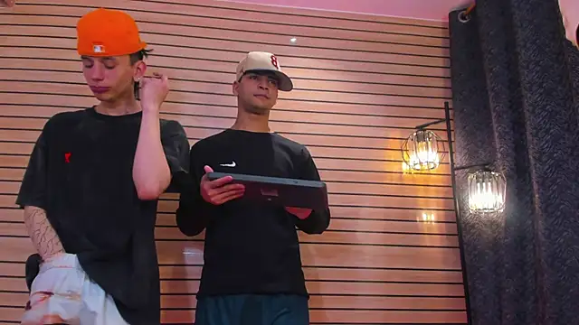 Chat XXX en directo de TheBatMansion