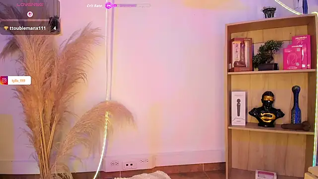 แชท XXX สดของ Tylla__