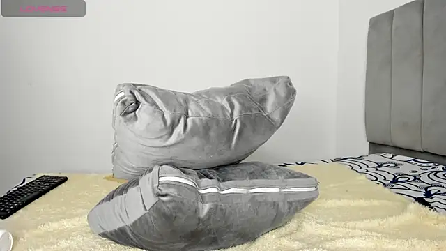 Chatroom XXX en direct de Ebony_danik