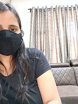 Sembang XXX Secara Langsung tinaarora