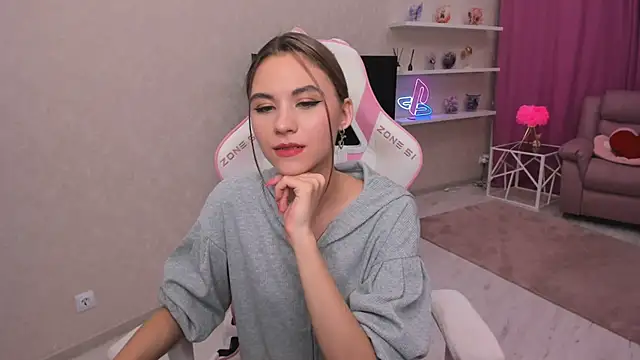 عرض كام EllaCurtis