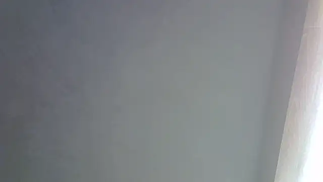 SkinnyKitten élő XXX-chatje