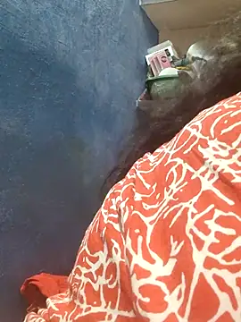 tamilthanushri élő XXX-chatje