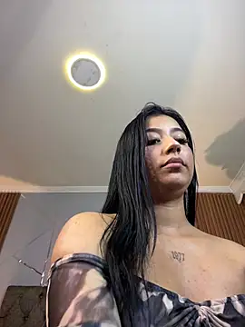 i_sabella_25: онлайн-секс-чат