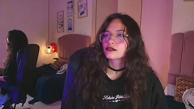 Hanabie_: онлайн-секс-чат