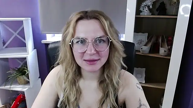 แชท XXX สดของ Zoey_Erotic