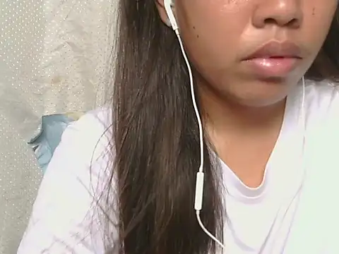 ChubbyButty live XXX chat