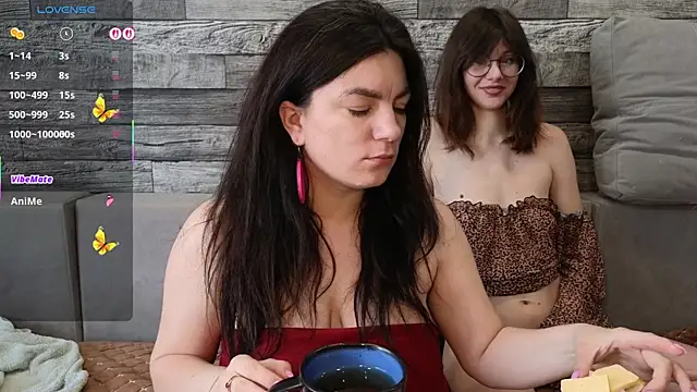 Vika_loves_youn Live XXX chat