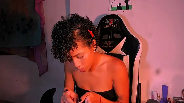 bad_girl_xxx Chat XXX in diretta