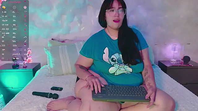 emmajohnss Chat XXX live