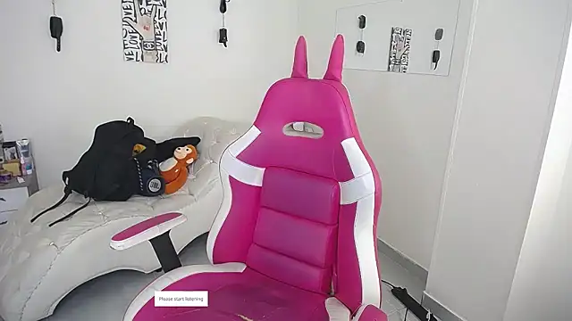 Leonard_Price's Live XXX Chat