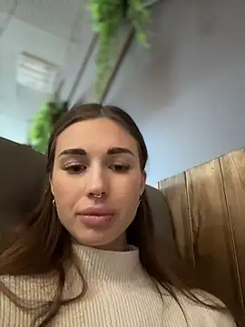 Charming_Ritta Obrolan Langsung XXX