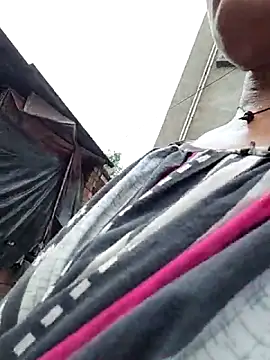 Show de Sweet-runi na webcam