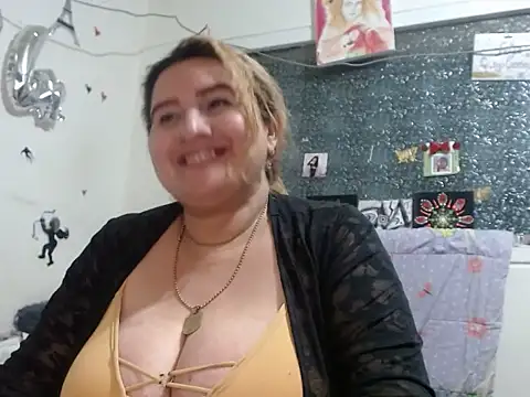XXX chat uživo modela Perla1981--