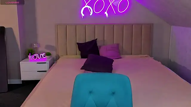 Ella_Burns: онлайн-секс-чат