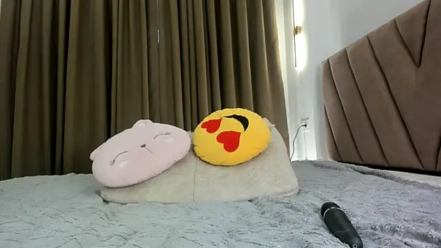 kok0mi: онлайн-секс-чат