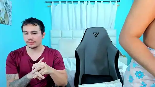 xxx_sweet_couple_ Live XXX-chat