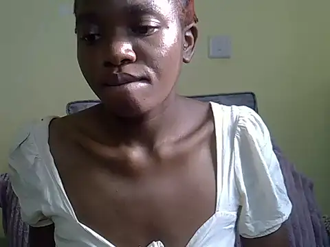 Its_slimianaa's Live XXX Chat