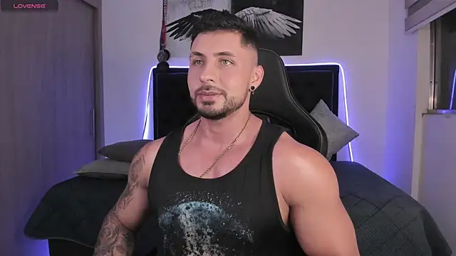 santi_aesthetic élő XXX-chatje