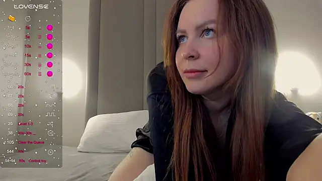 MikaBloom Chat XXX live