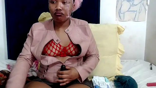 BUNNYCHOWX28 现场XXX聊天