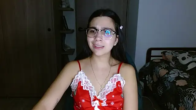 mia__lopez_ élő XXX-chatje