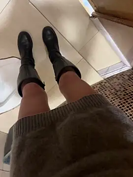 yimisun01 – webcam-show