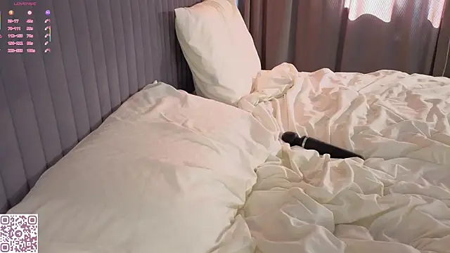 Онлайн чат XXX ElvinaRose