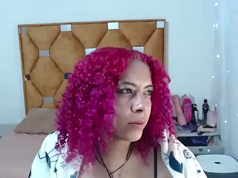 LITTLEJULES: онлайн-секс-чат