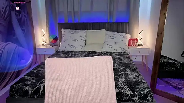 MileyRood 现场XXX聊天