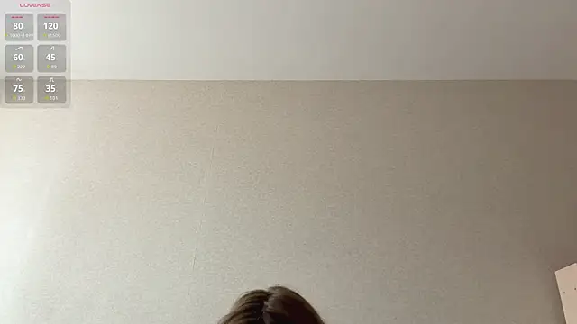 XXX chat uživo modela PuraGrant