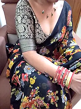 XXX chat uživo modela Roja-Telugu777