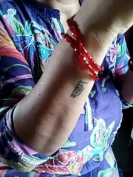 Pokazy przed kamerką – Sneha_gril