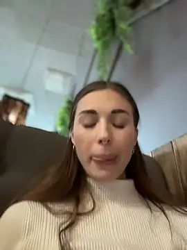 Charming_Ritta Obrolan Langsung XXX