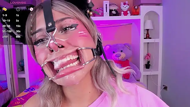 Онлайн чат XXX miss___megan